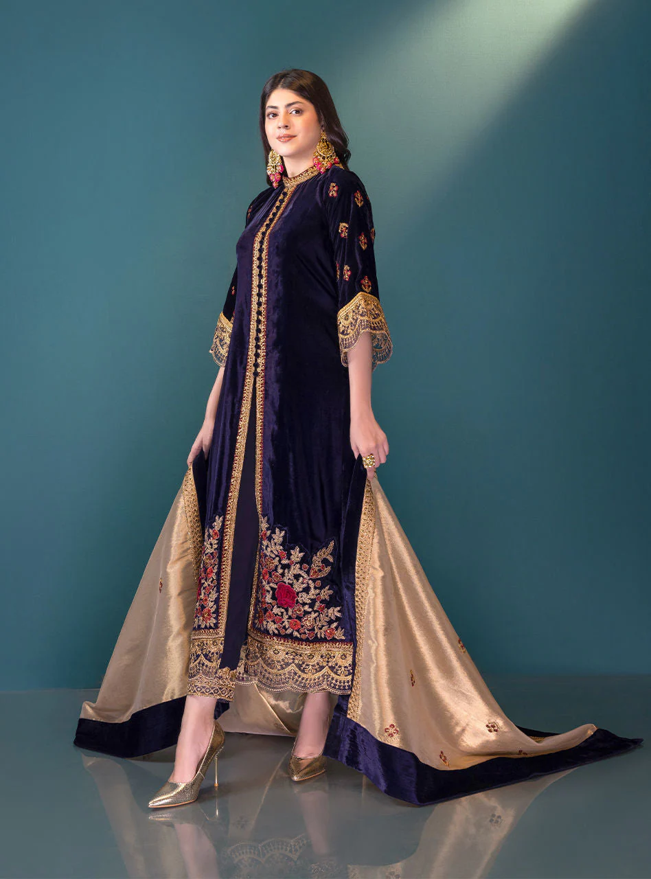 Aashna - Image 29