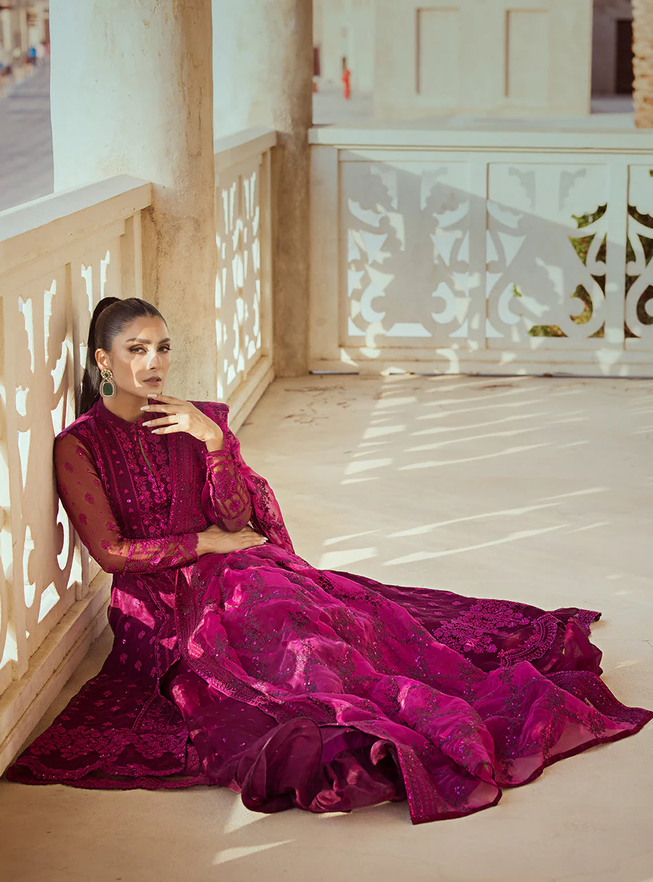 Ainaz - Image 5