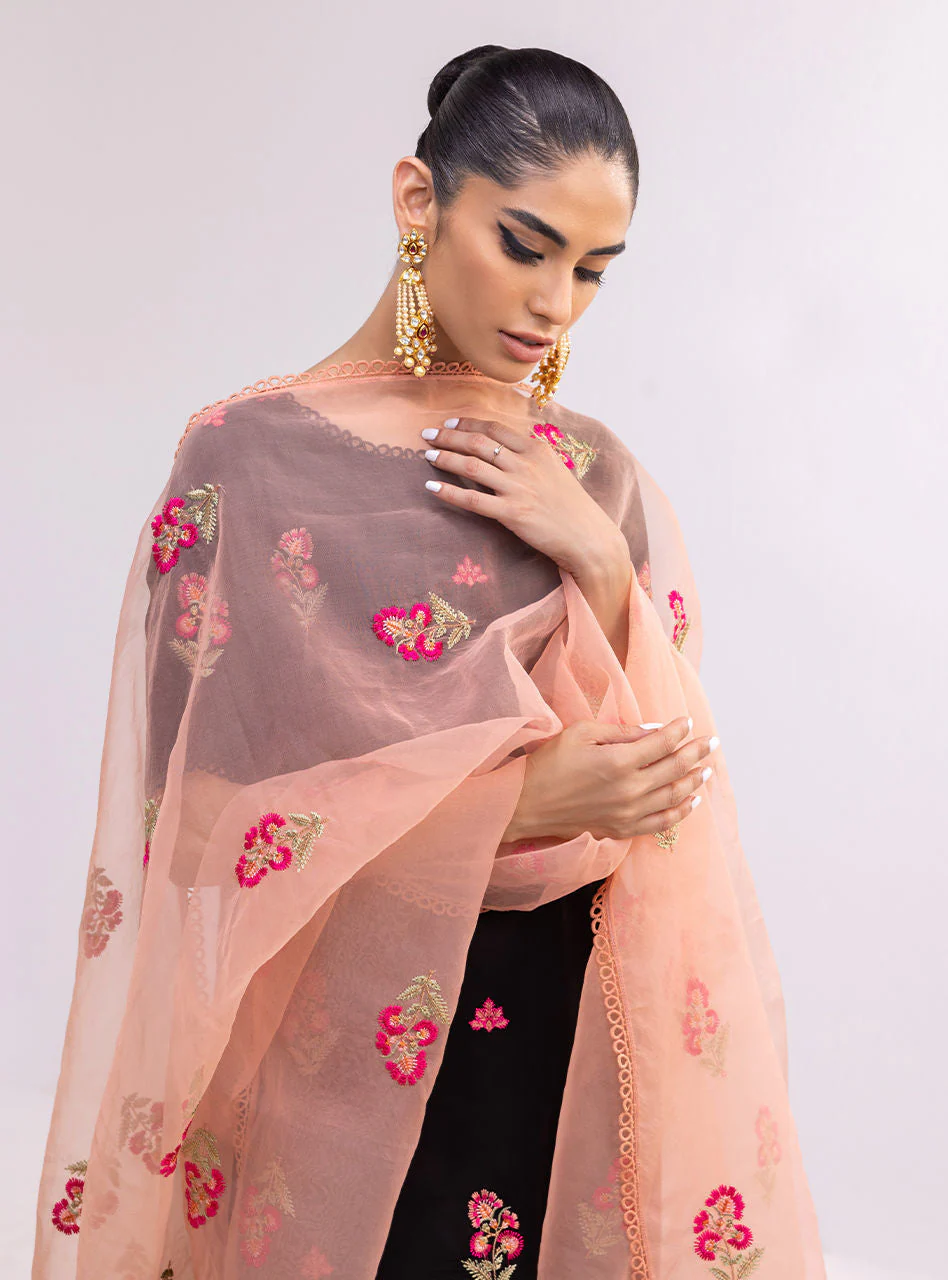 Alena - Image 3