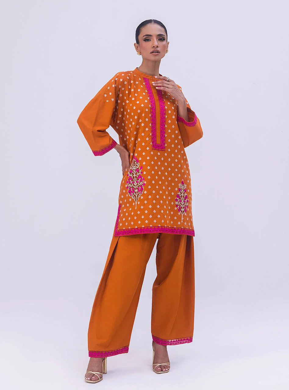 Amber Aura - Image 4
