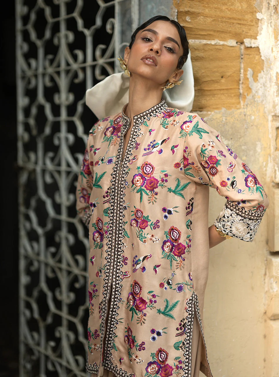 Beige Bloom - Image 2