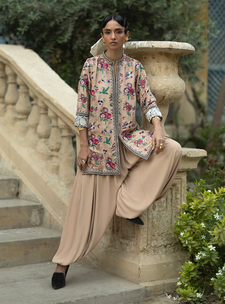 Beige Bloom - Image 7