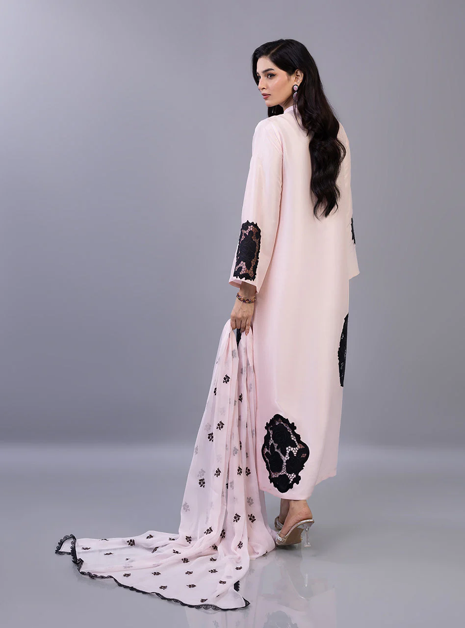 Blush Royale - Image 3