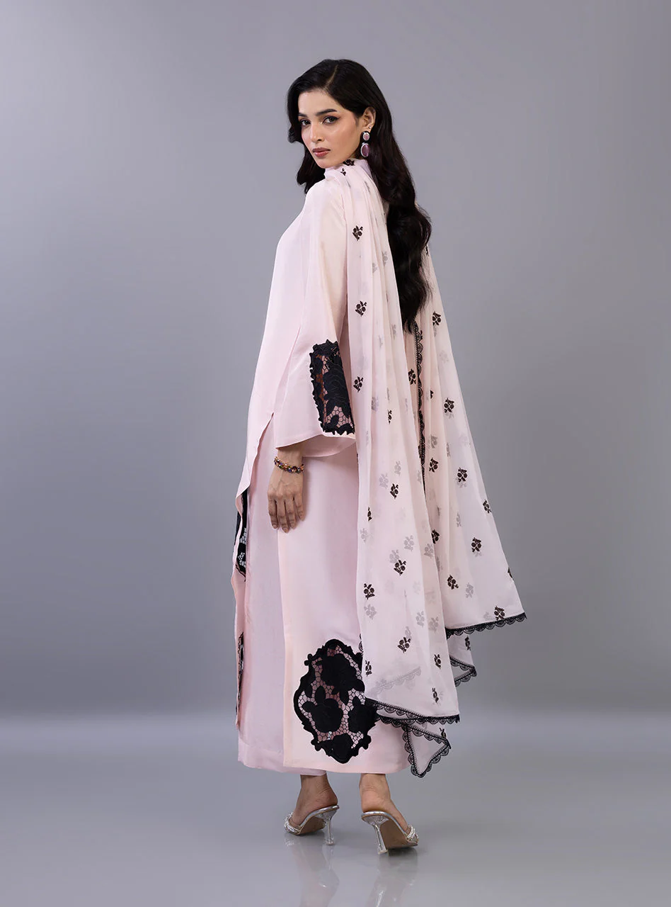 Blush Royale - Image 5