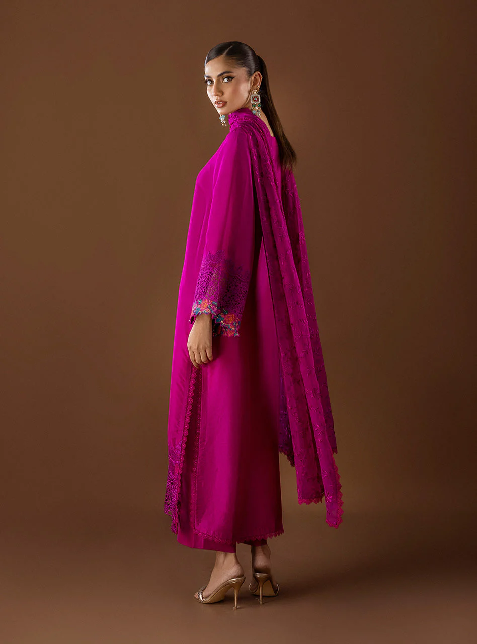Dina - Image 3