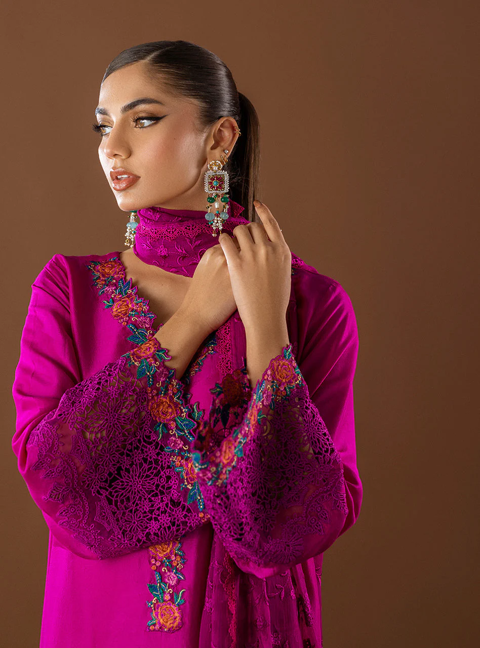 Dina - Image 7