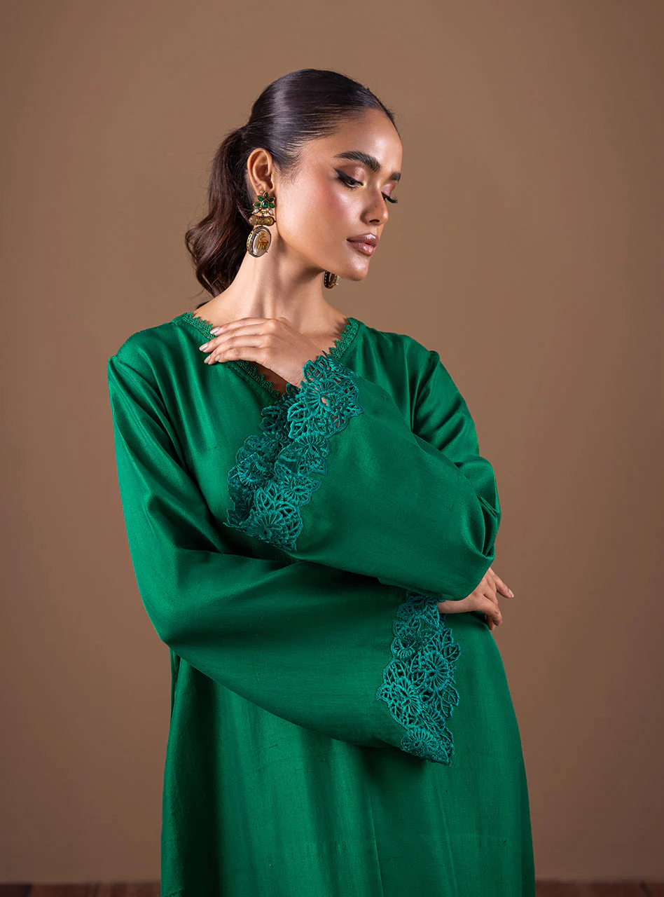 Enchanting Emerald - Image 3