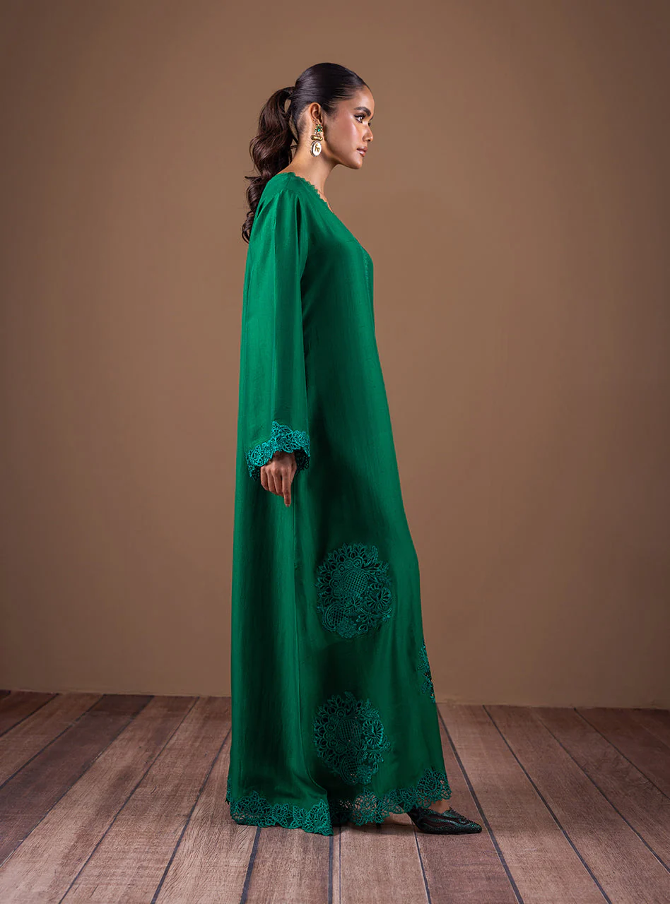 Enchanting Emerald - Image 4