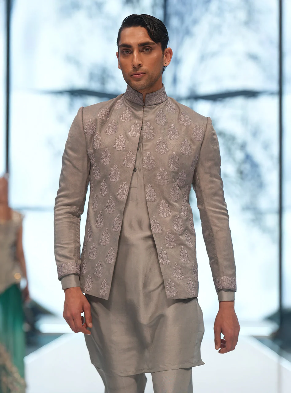 Ethereal Prince coat - Image 2