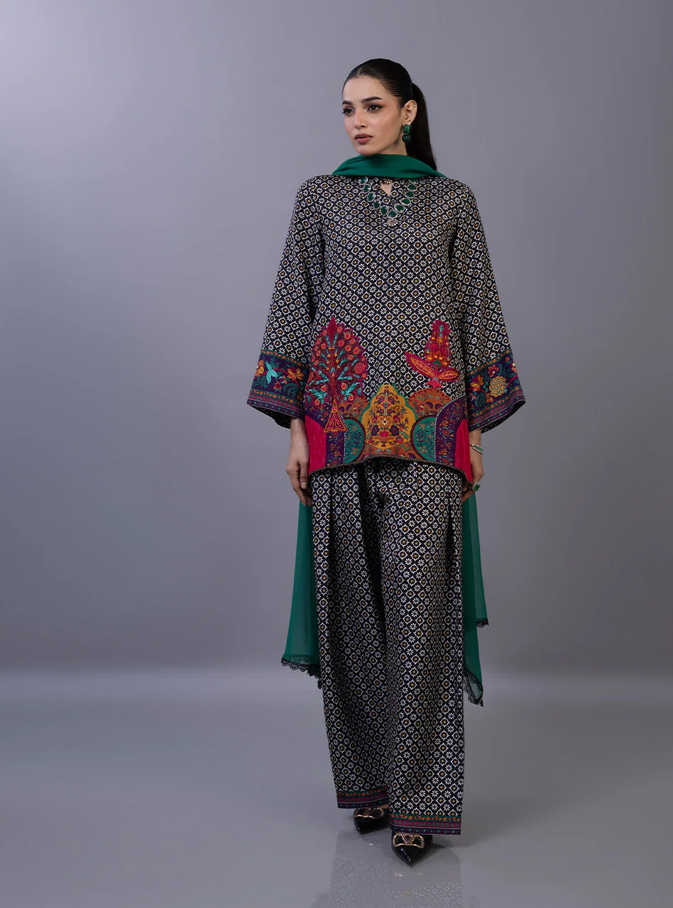Freya Farshi - Image 6