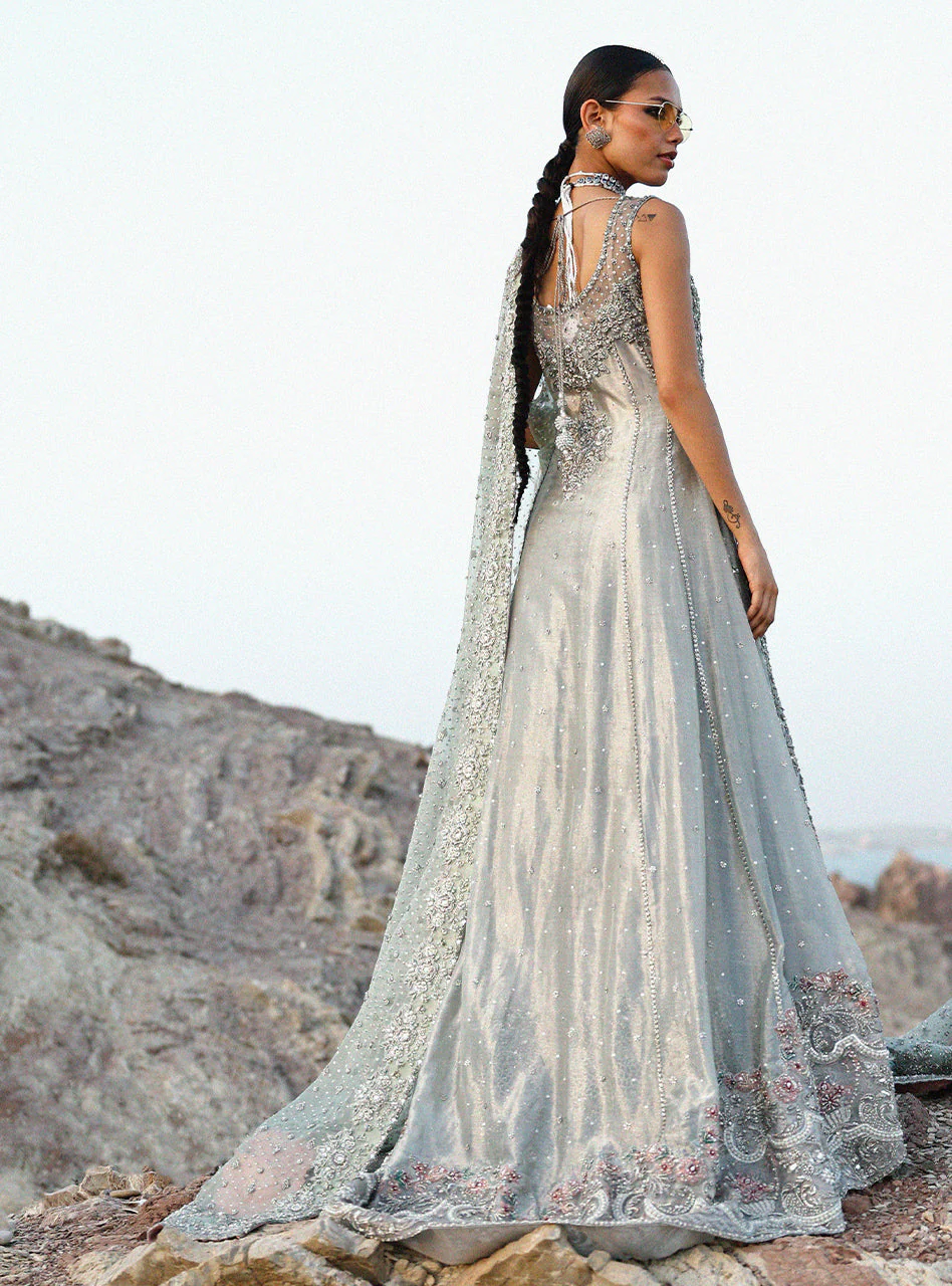Frost-Kissed Majesty - Image 2