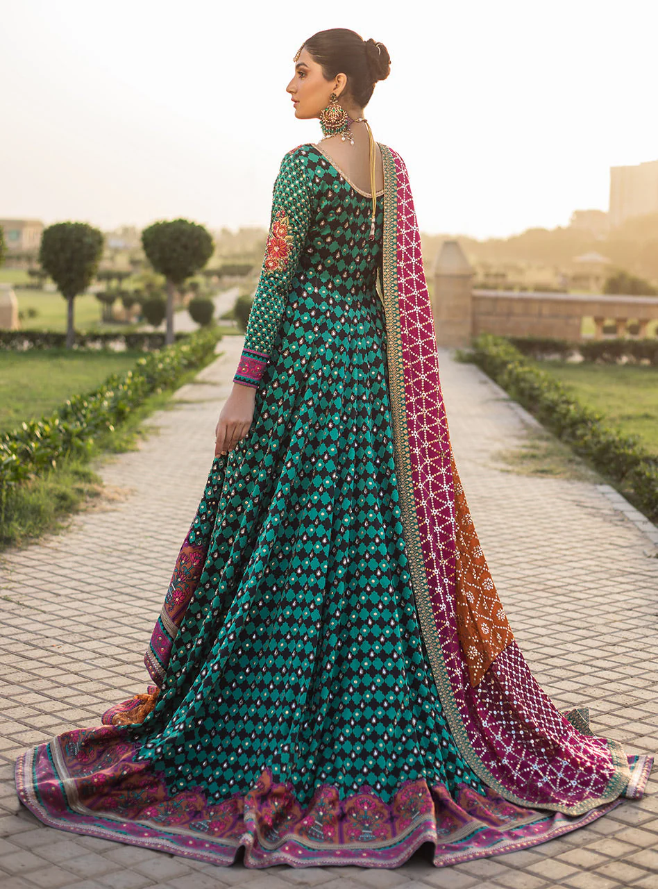 Gulnaaz - Image 14