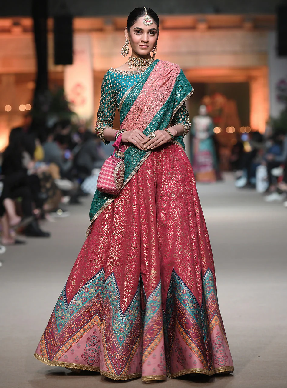 Gulrukh - Image 3