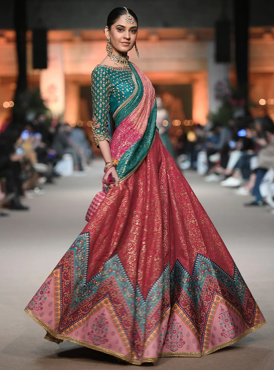 Gulrukh - Image 4