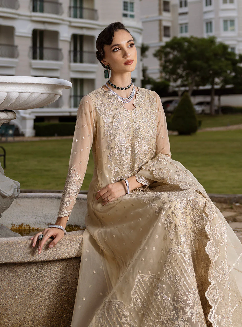 Ivana - Image 8