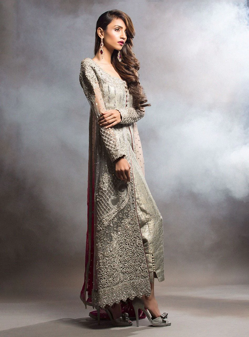Grey Dress With Gradient Pink Dupatta - Image 3