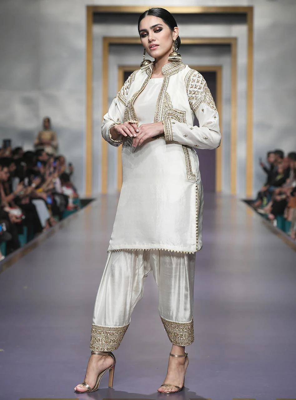 Mehrab - Image 4
