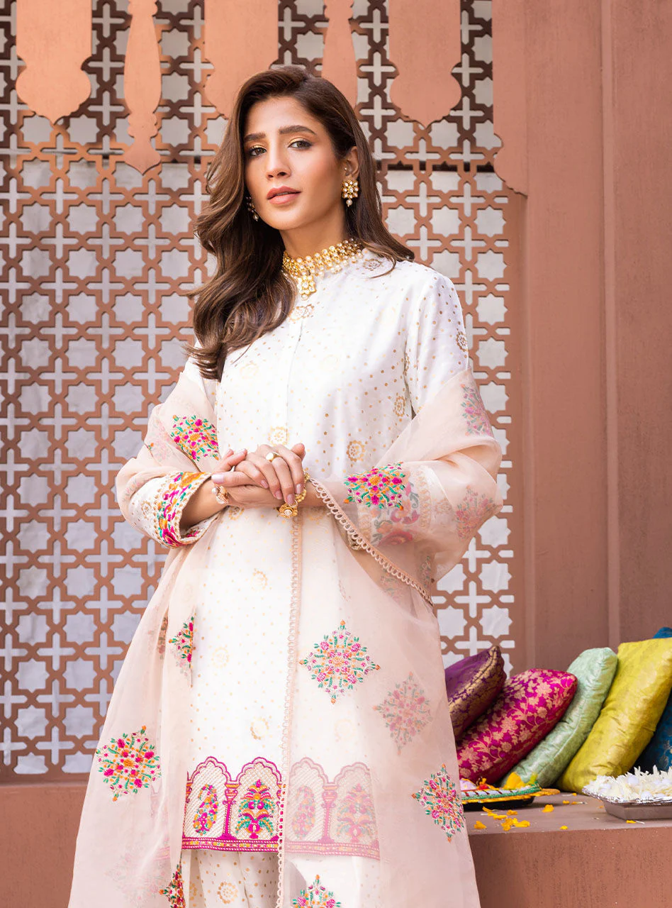 Parisa - Image 3