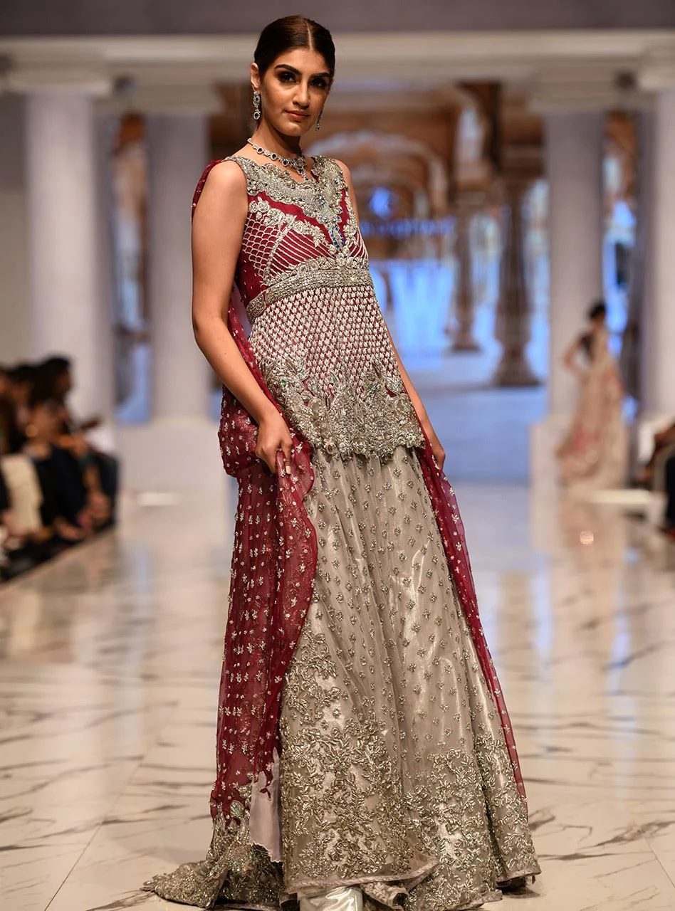 Silver And Magenta Cape - Image 2