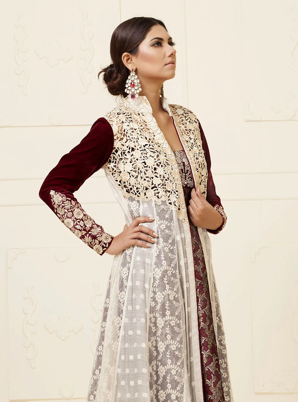 White Floor Length Net Paneled Dress - Image 3